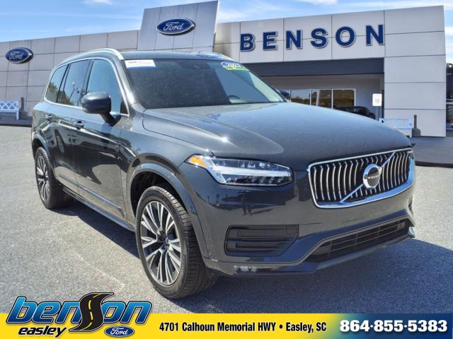 2021 Volvo XC90 T6 Momentum 7-Passenger