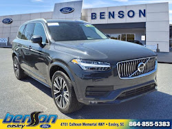 2021 Volvo XC90 T6 Momentum 7-Passenger